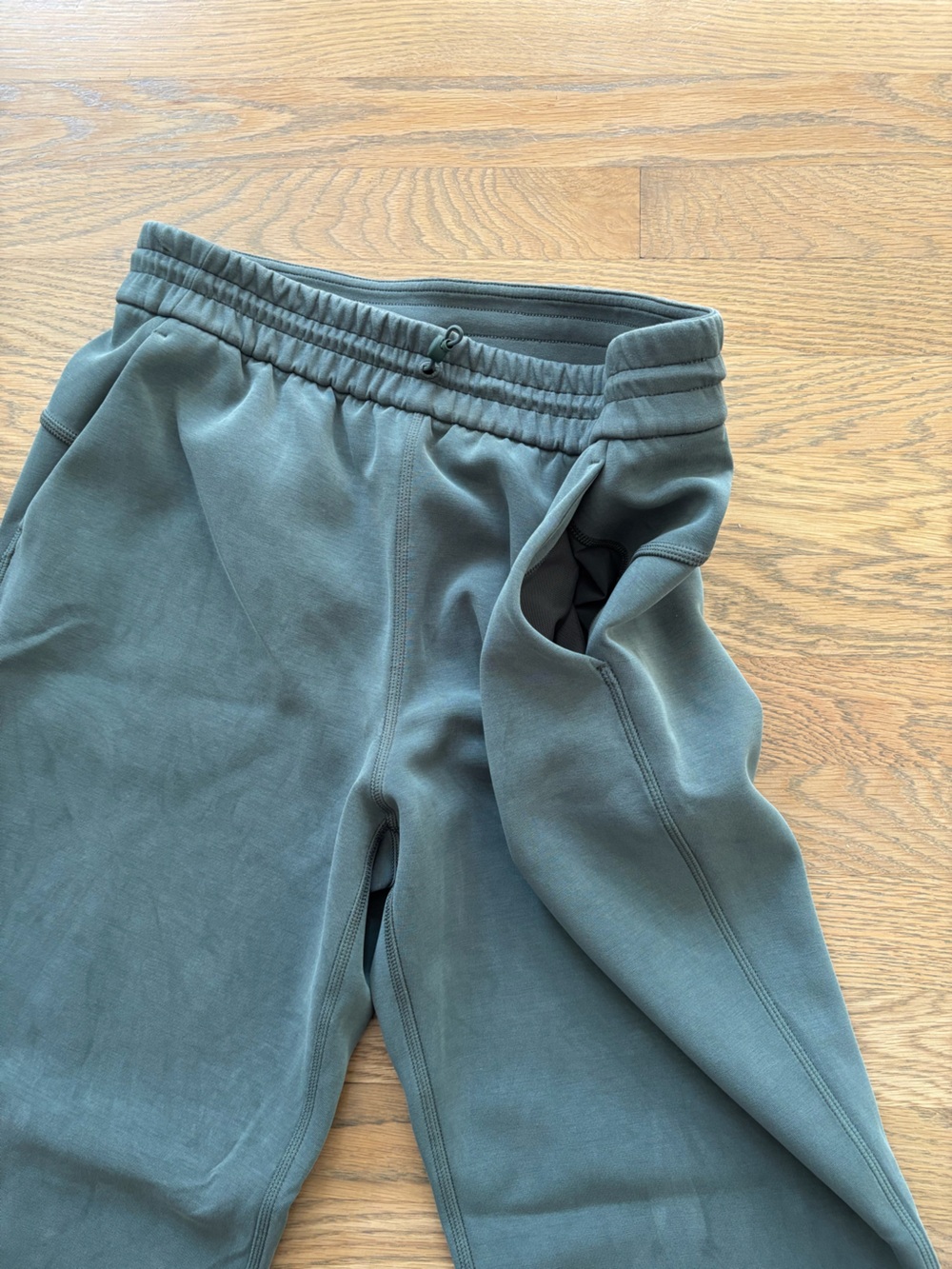 lululemon athletica Slate Green Pull-On Straight Leg Pants - Picture 3 of 4